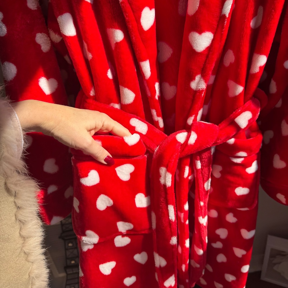 Kate Spade Fleece Heart Robe Red Long Sleeve Belted Bathrobe Sz XS - Picture 6 of 8